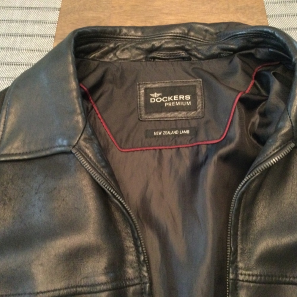Dockers Premium NewZealand Lamb Leather Jacket - Picture 2 of 5
